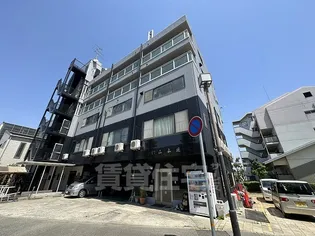 山栄ビル【5階】の外観