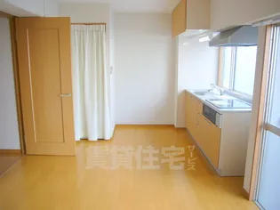 ハイツ舟木【3階】の居間