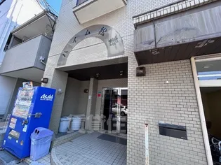 ハイム松寿【5階】の玄関