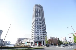 ラクレイス西新レジデンシャルタワー【4階】の外観