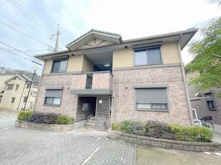 カトルセゾンC棟【1階】の外観