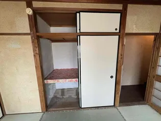 第一八ノ坪荘【2階】の内装