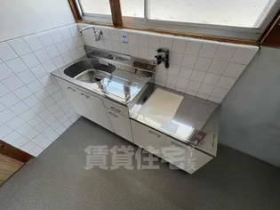 第一八ノ坪荘【2階】のキッチン