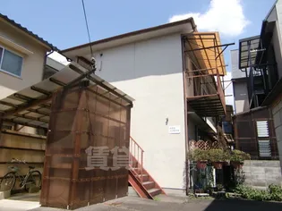 ハウスハクラク2【2階】の外観