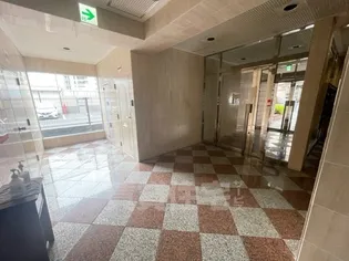 ビブレアビコ【2階】の玄関