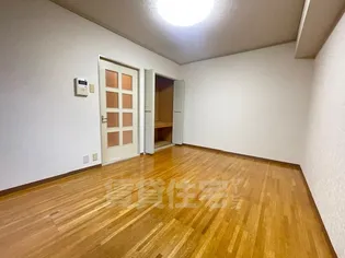 ビブレアビコ【2階】の居間