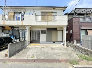 大阪府八尾市松山町1丁目【テラスハウス】の外観