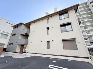 ヌーベル・ヴィー侍従池【3階】の外観