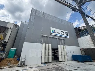 Shining二条離宮【2階】の外観