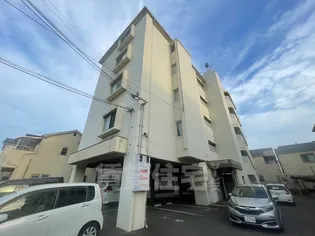 ロイヤルコートB棟の画像