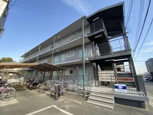 離宮リバーハイツ【3階】の外観