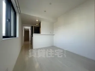 フォーリアライズ京都東寺【1階】の居間