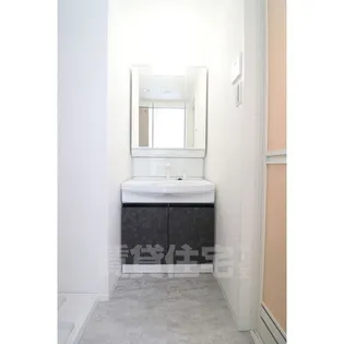 フォーリアライズ京都東寺【1階】の内装