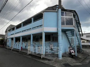 原荘苑【2階】の外観