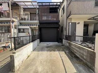 大阪府四條畷市江瀬美町【テラスハウス】の外観