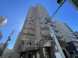 リーガル神戸三宮2【4階】の外観