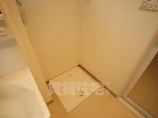 アンジュ京都天神川【2階】の内装