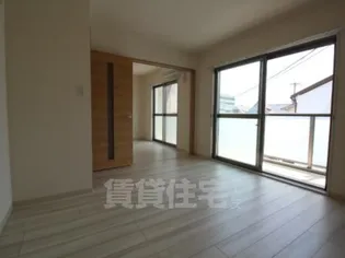 アンジュ京都天神川【2階】の居間