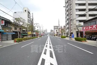 プレサンス心斎橋ラヴィ【3階】の周辺