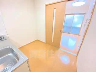 アムール相生【1階】の居間