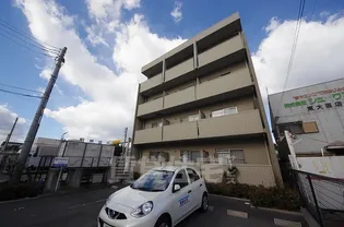 キューヴ【4階】の外観