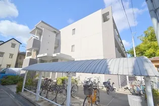 サンプレイス【1階】の外観