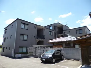 アズール中川【3階】の外観