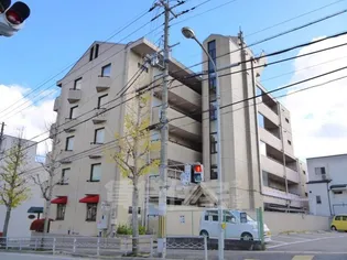 ハイツ三ノ宮【2階】の外観