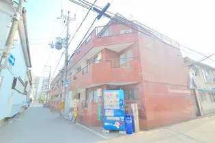 シティ西三国【3階】の外観