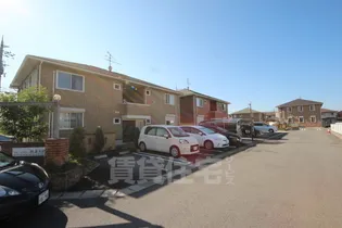 奈良県奈良市四条大路3丁目【アパート】の外観