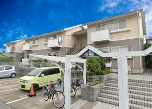 奈良県香芝市真美ヶ丘1丁目【アパート】の外観