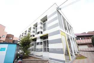 奈良県奈良市三碓6丁目【アパート】の外観