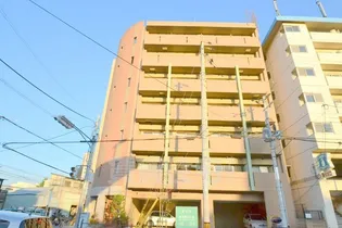 エル・セレーノ東三国【2階】の外観