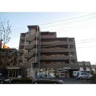 山田ビル鳴海【2階】の外観