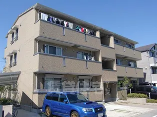 ストラーダ【3階】の外観