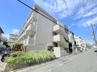 ピラーズ御所西【1階】の外観