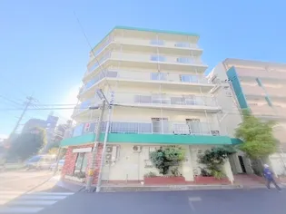 グリーンコーポ西中島【3階】の外観