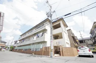 秀栄マンションの画像