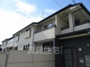 ロ・ピュール【2階】の外観