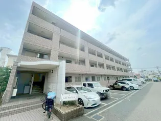 ジャン・ピュール1番館【4階】の外観