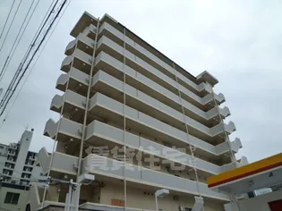 ラ・メゾネ【5階】の外観