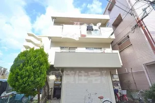 マンションパドレ【2階】の外観