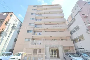 パセオ十三東【5階】の外観