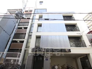 十三ホワイティ【2階】の外観