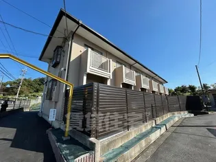 奈良県奈良市山陵町【アパート】の外観