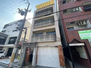 リバーハイツ【1階】の外観