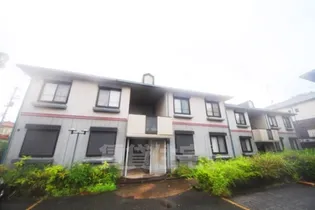 奈良県奈良市西登美ヶ丘6丁目【アパート】の外観