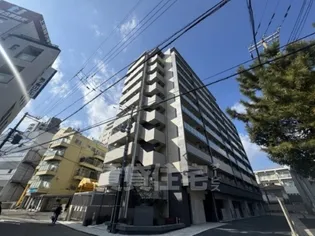 レジュールアッシュ神戸湊川公園【8階】の外観