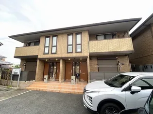 ラルーチェIIの画像