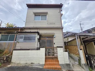 大阪府東大阪市上六万寺町【一戸建】の外観